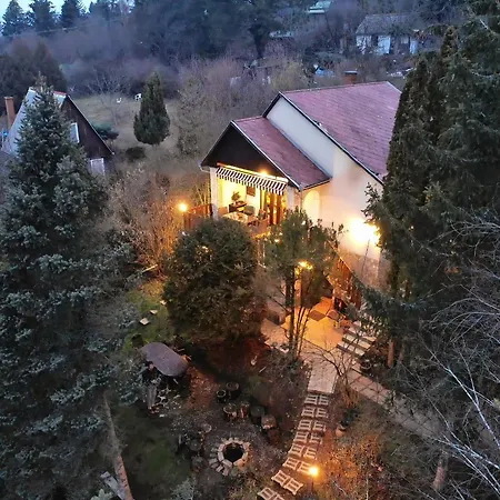 Egig Ero Fa Vendeghaz Holiday home Nograd