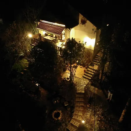 Egig Ero Fa Vendeghaz